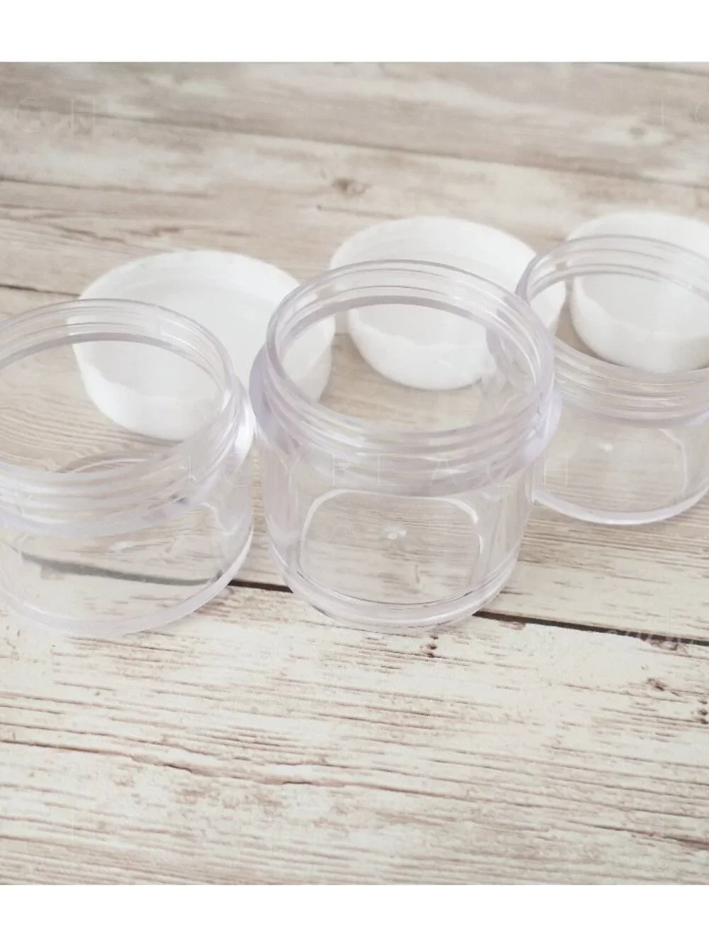 Mini Plastic Jars 3 Pack 0.5-0.75oz Screw Top Lid Travel Makeup Lotion Storage
